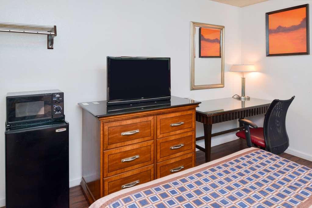 Studio 6 Suites Delano, Ca Pokój zdjęcie