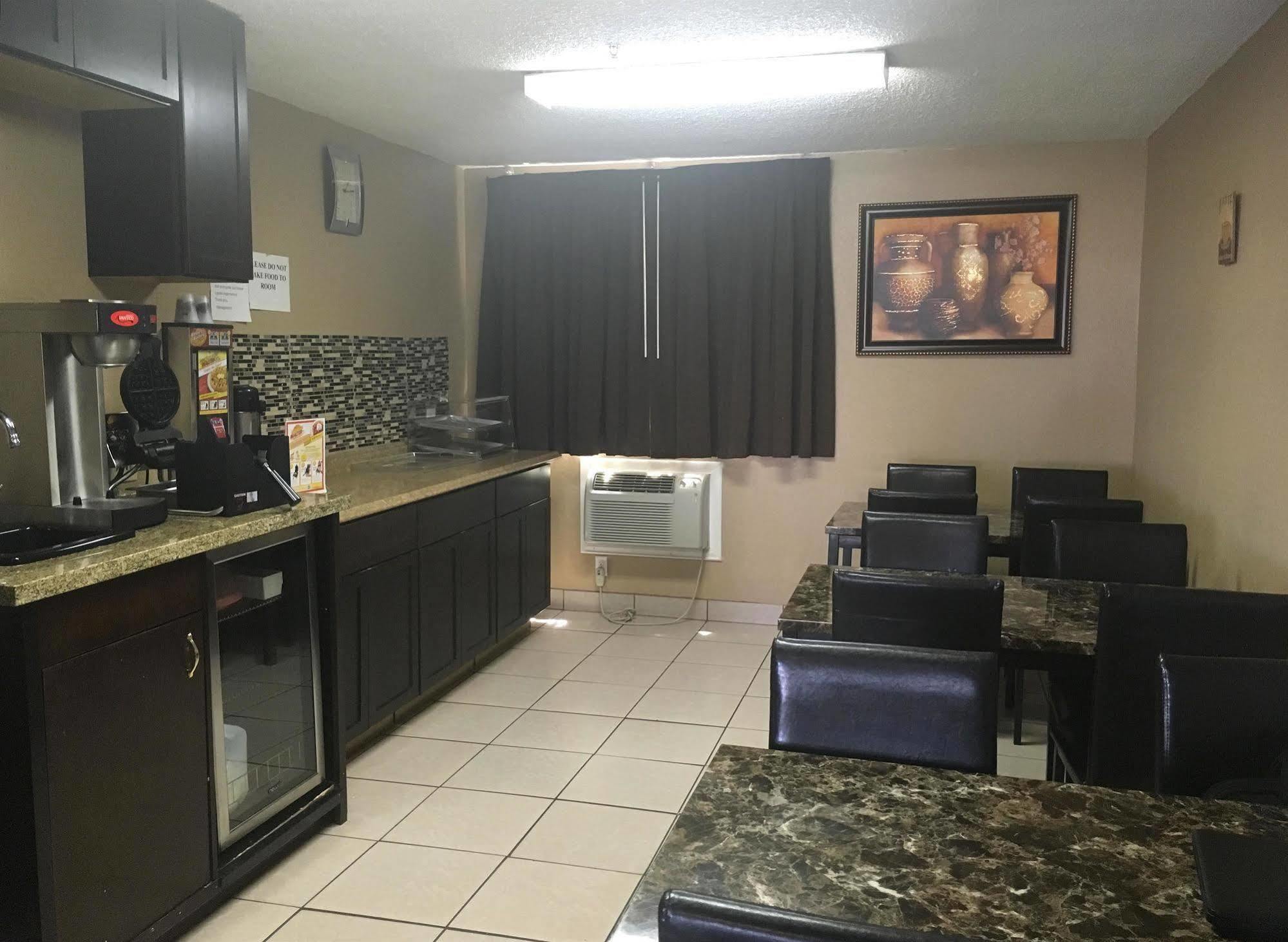 Studio 6 Suites Delano, Ca Zewnętrze zdjęcie